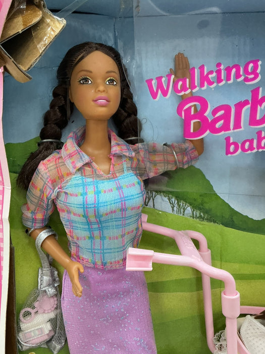 Barbie Caminadora y Bebé Krissy (MATTEL)