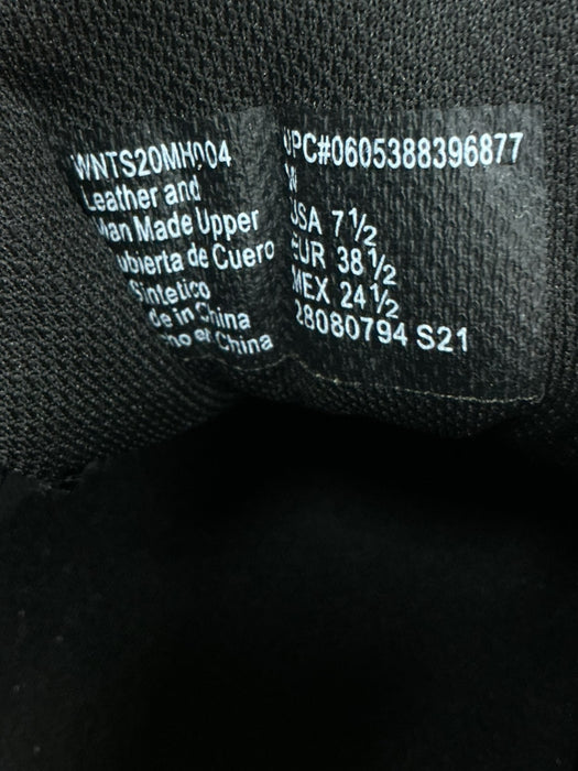 Tenis 7.5 (TREDSAFE)