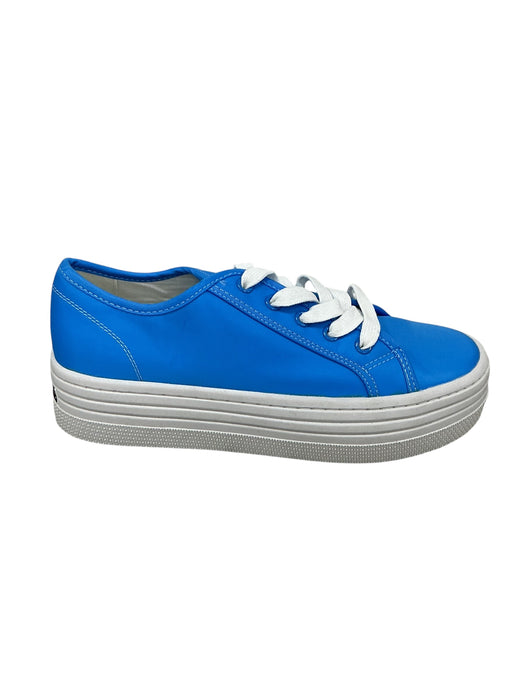 Tenis