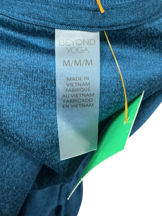 Blusa M (BEYOND YOGA)
