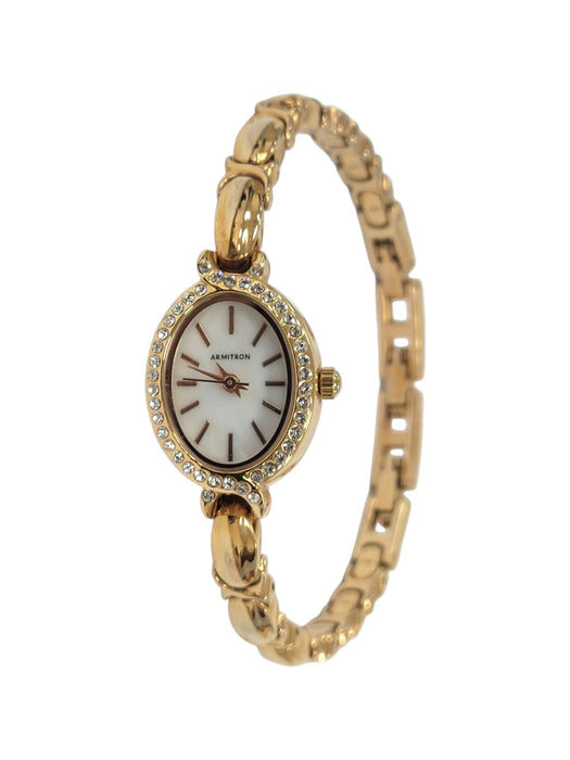Reloj (ARMITRON)