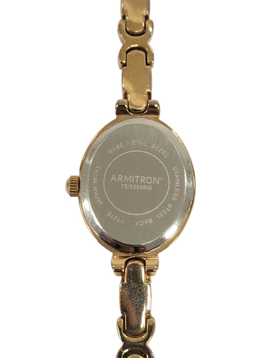 Reloj (ARMITRON)