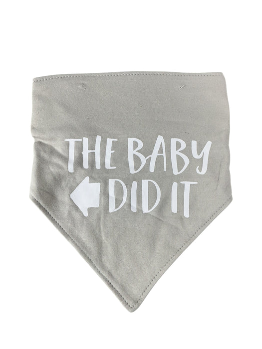 Set de babero para bebé y para mascota (PEARHEAD)