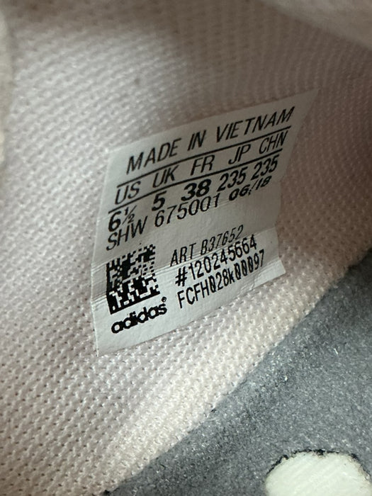 Tenis 6.5 (ADIDAS)