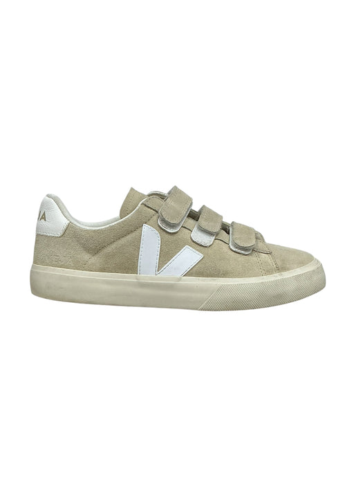 Tenis 8.5 (VEJA)