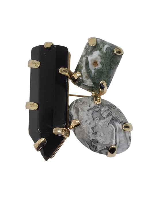 Broche de piedras