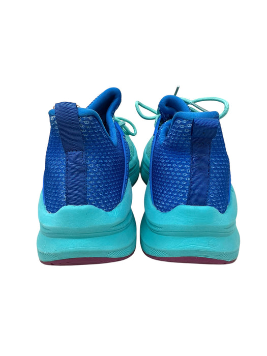 Tenis