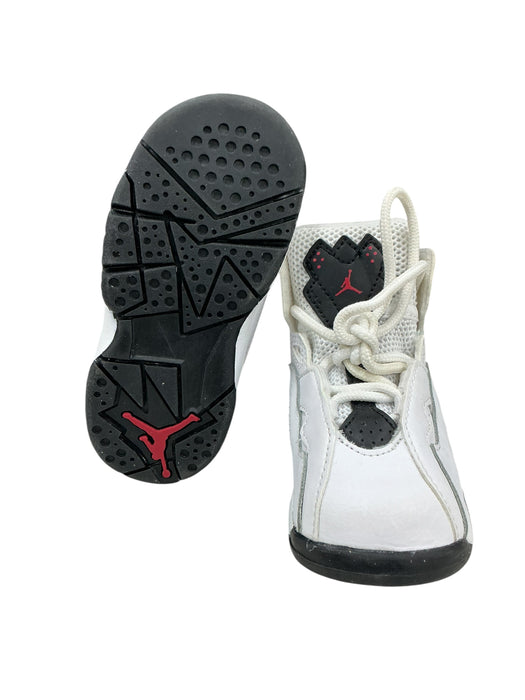 Tenis para bebé 7C (JORDAN)