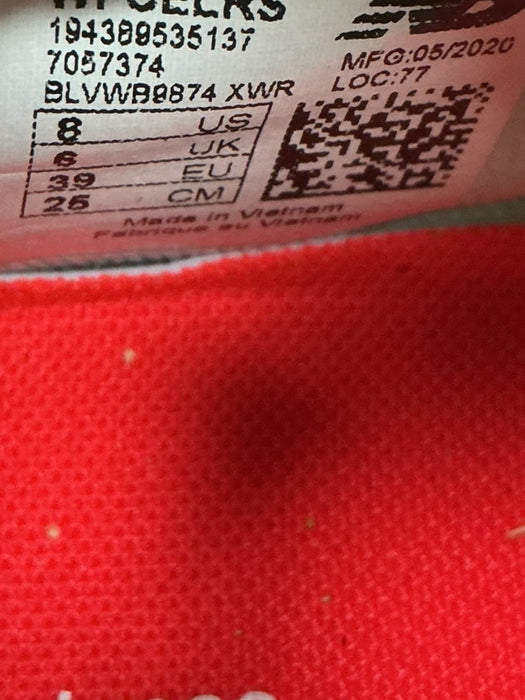 Tenis 8 (NEW BALANCE)
