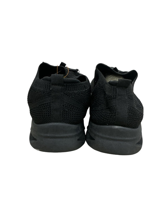 Tenis 11