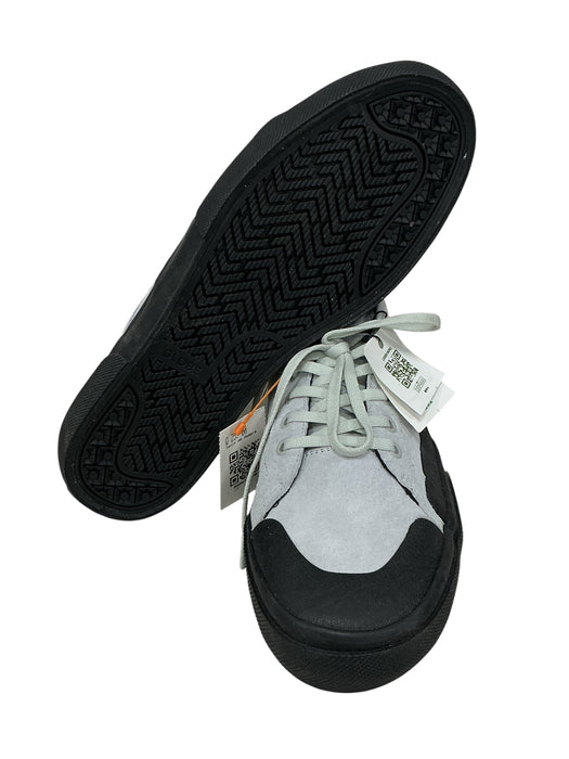 Tenis 9 (GLOBE)