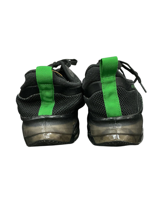 Tenis