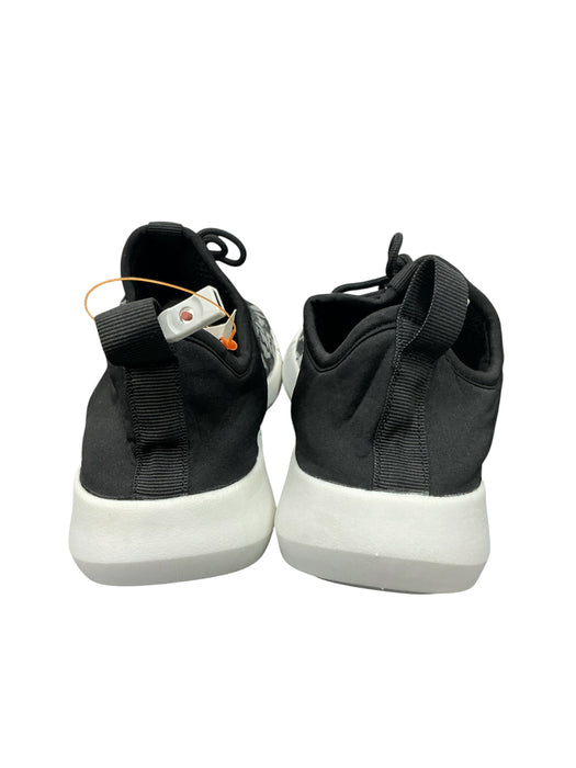 Tenis