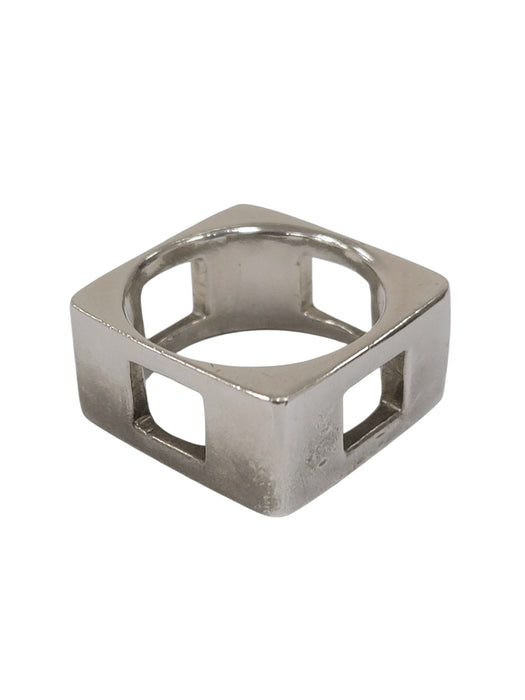 Anillo de plata