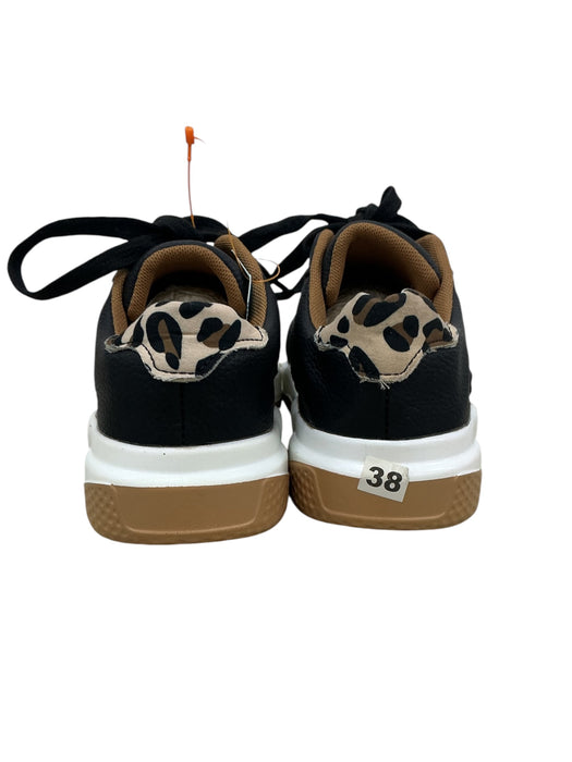 Tenis