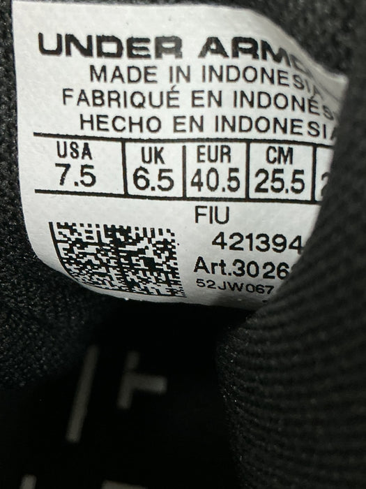 Tenis deportivos 7.5 (UNDER ARMOUR)