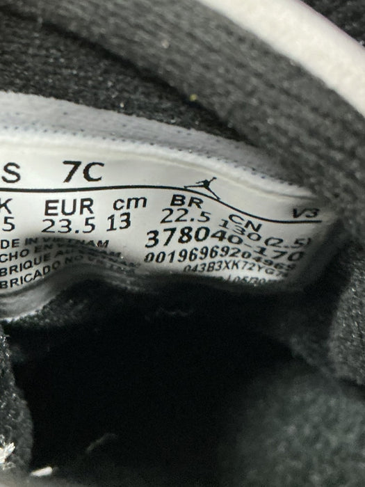 Tenis para bebé 7C (JORDAN)