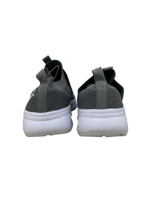 Tenis 9