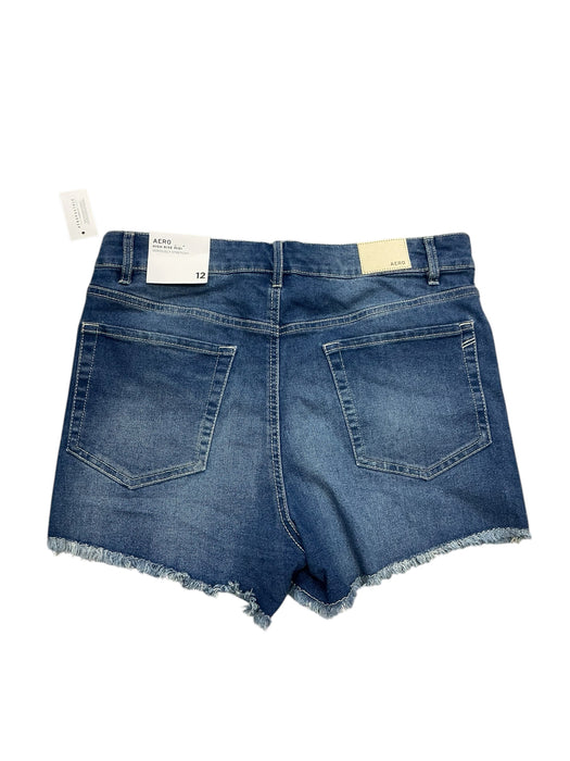 Short 12 (AERO)