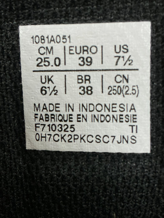 Tenis 7.5 (ASICS)