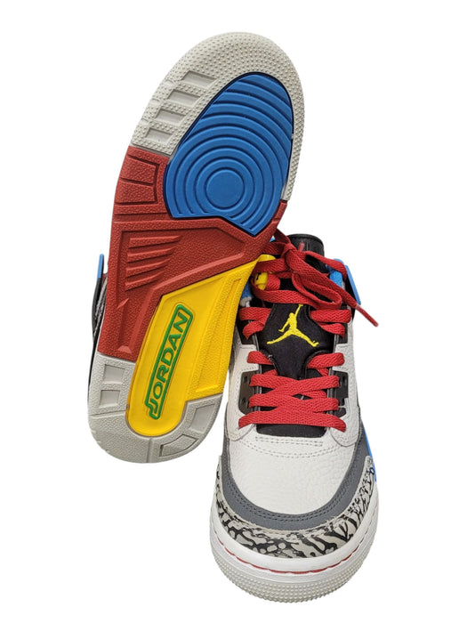 Tenis 5.5Y (JORDAN)
