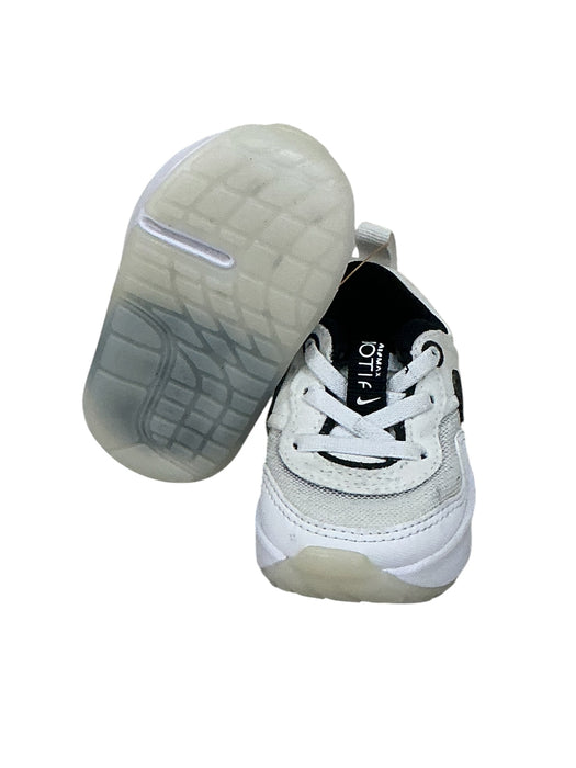 Tenis para bebé 3C (NIKE)