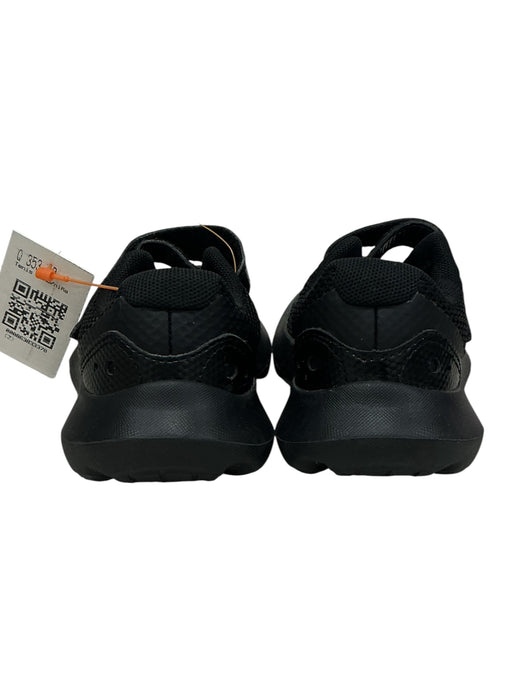 Tenis 11K para niño (UNDER ARMOUR)