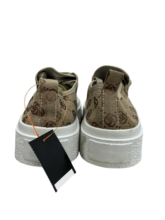 Tenis