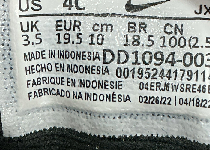 Tenis para bebé 4C (NIKE)