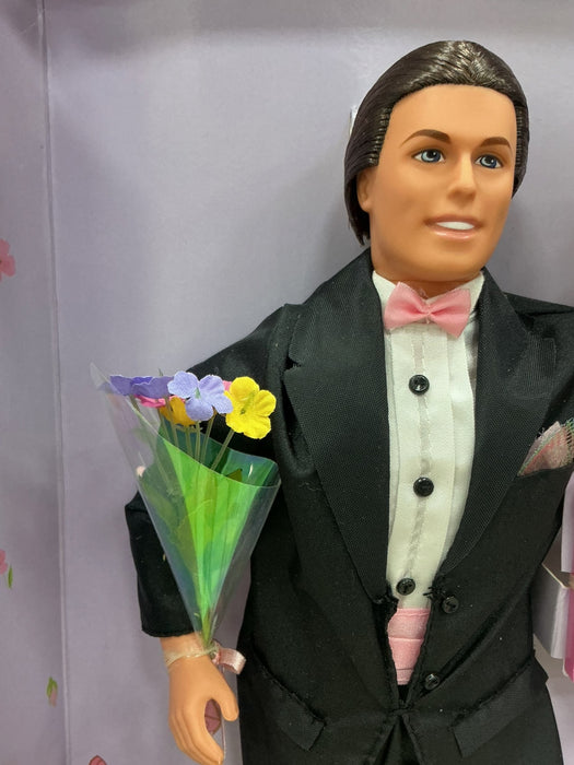 Ken (BARBIE)