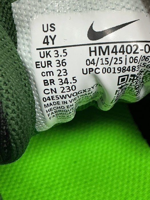 Tenis 4Y (NIKE)