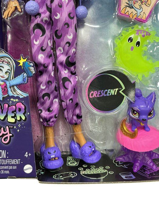 Clawdeen Wolf (MONSTER HIGH)