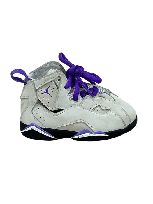 Tenis para niño 6C (JORDAN)