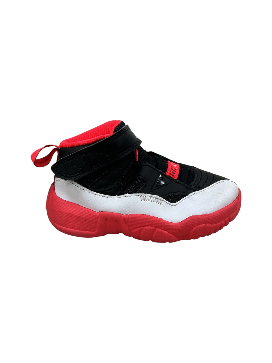 Tenis para bebé 7C (JORDAN)