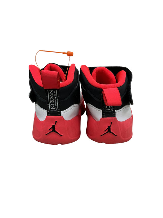 Tenis para bebé 7C (JORDAN)