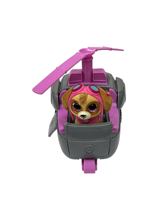 Skye y Helicóptero