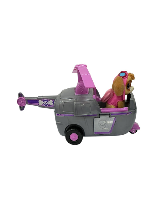Skye y Helicóptero