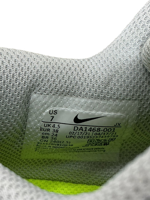 Tenis 7 (NIKE)