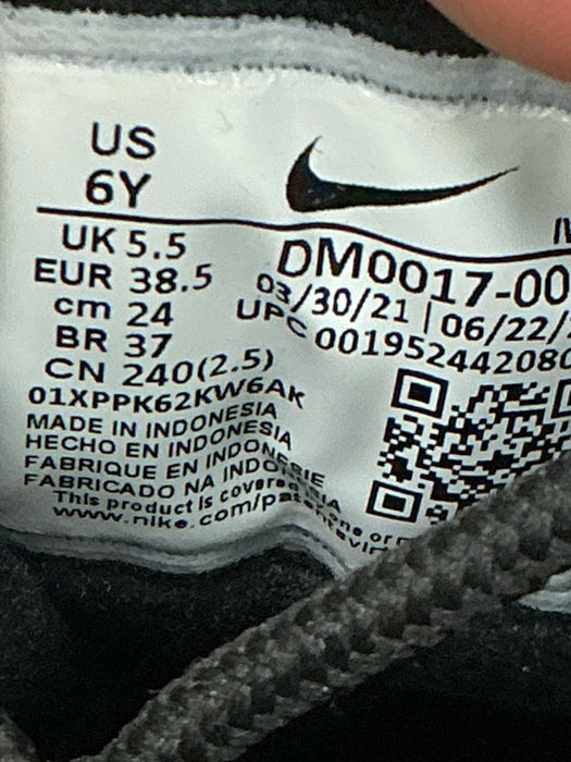 Tenis 6 (NIKE)