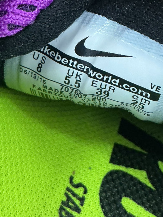 Tenis 8 (NIKE)