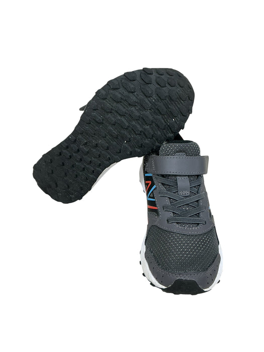 Tenis para niño 13.5C (NEW BALANCE)