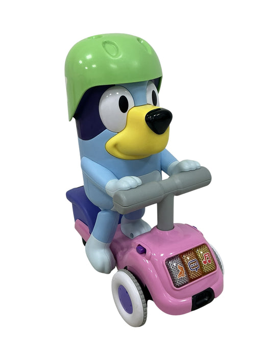 Bluey en Scooter (VTETCH)