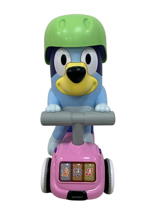 Bluey en Scooter (VTETCH)