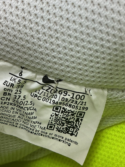 Tenis 8 (NIKE)