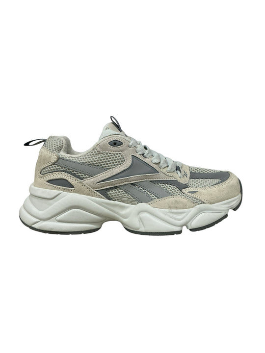 Tenis 8.5