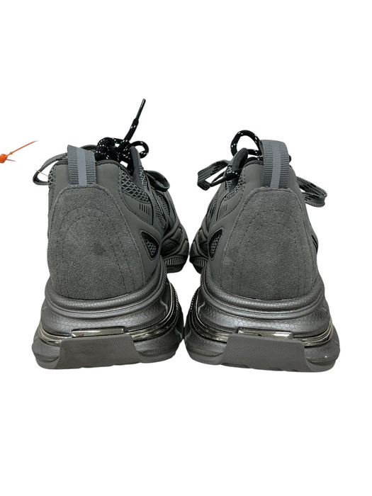 Tenis