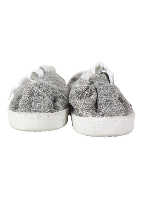 Tenis 9 (SOLE MATES)