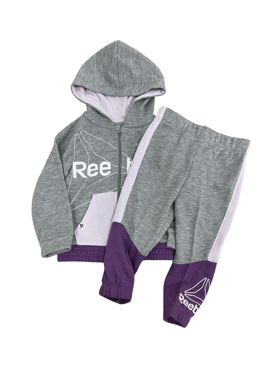 Traje para niñ@ 18M (REEBOK)