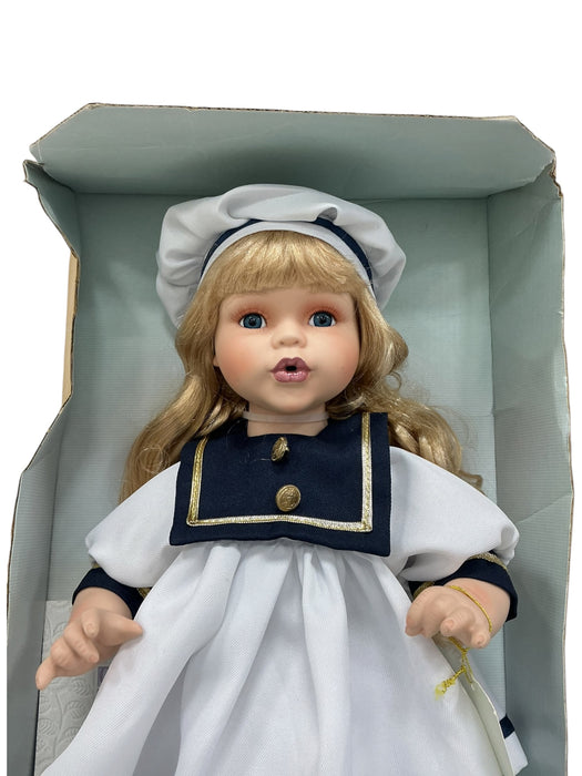 Molly (COLLECTIBLE MEMORIES)