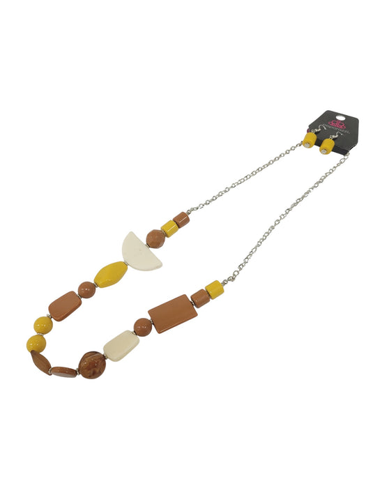 Collar y aretes de fantasía (PAPARAZZI)